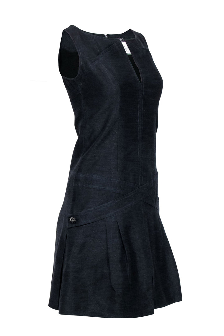 Top Quality Chanel - Black Textured Sleeveless Drop Waist Dress Sz 4