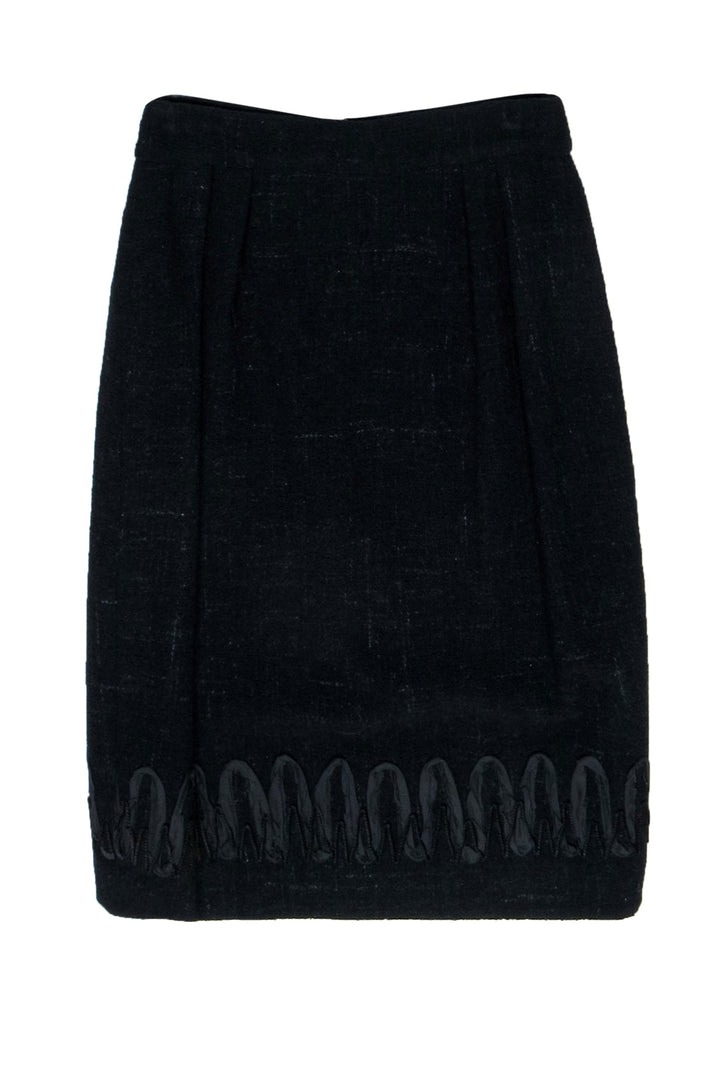 Top Quality Chanel - Black Tweed Pencil Skirt w/ Embroidered Hem Sz 8