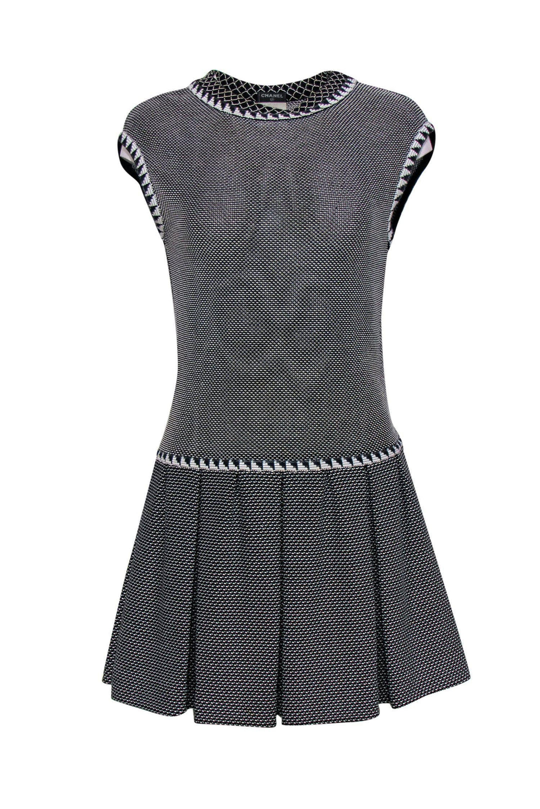Top Quality Chanel - Black & White Ribbed Knit Drop Waist Dress Sz 4