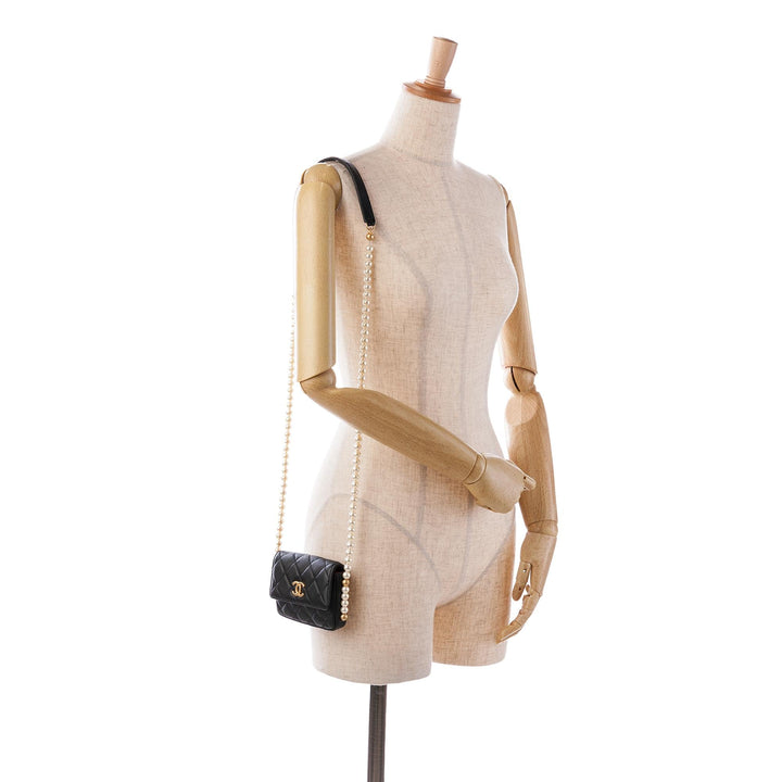 Top Quality Chanel CC Lambskin About Pearls Card Holder On Chain (SHG-viiUda)