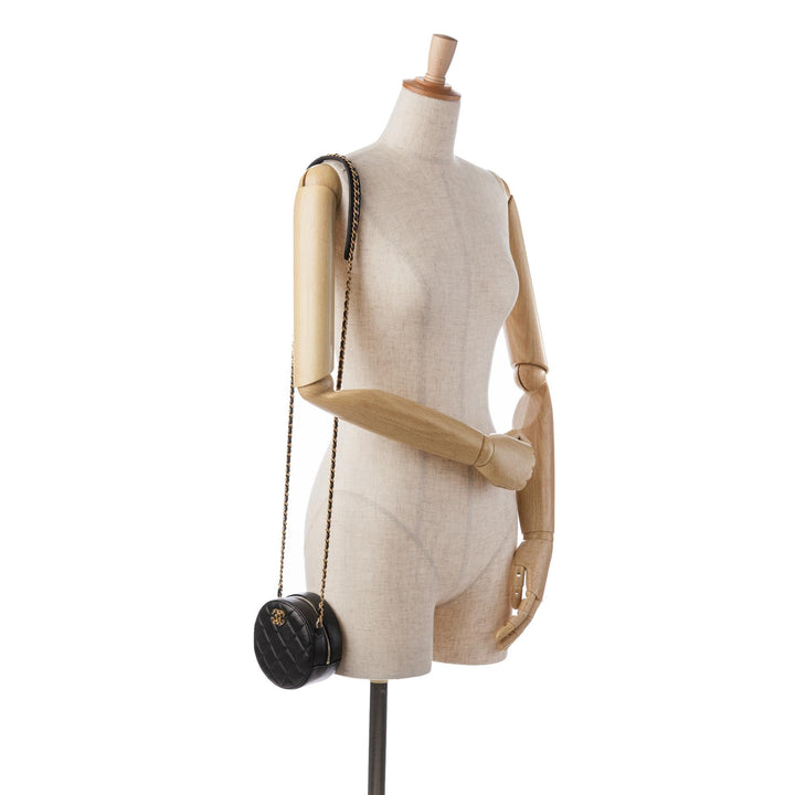 Top Quality Chanel CC Quilted Lambskin Round Crossbody (SHG-33ZDhg)