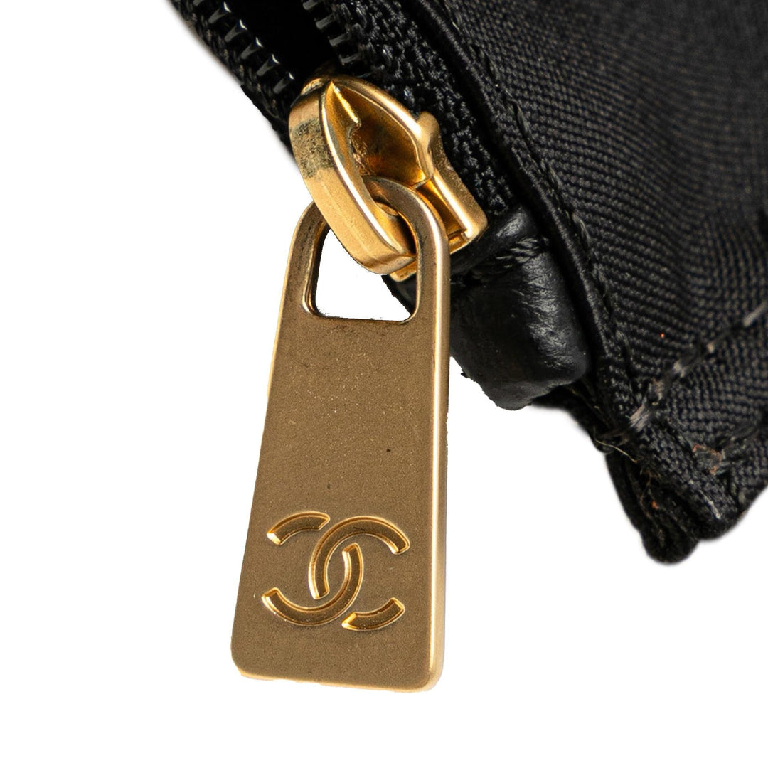 Top Quality Chanel Calfskin CC Wild Sitch Chain Tote (SHG-3bUSXo)