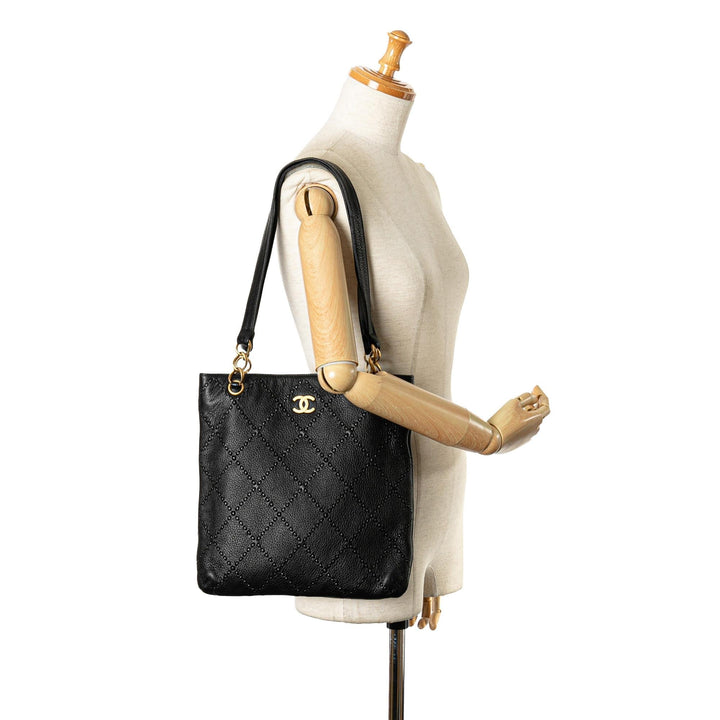 Top Quality Chanel Calfskin CC Wild Sitch Chain Tote (SHG-3bUSXo)
