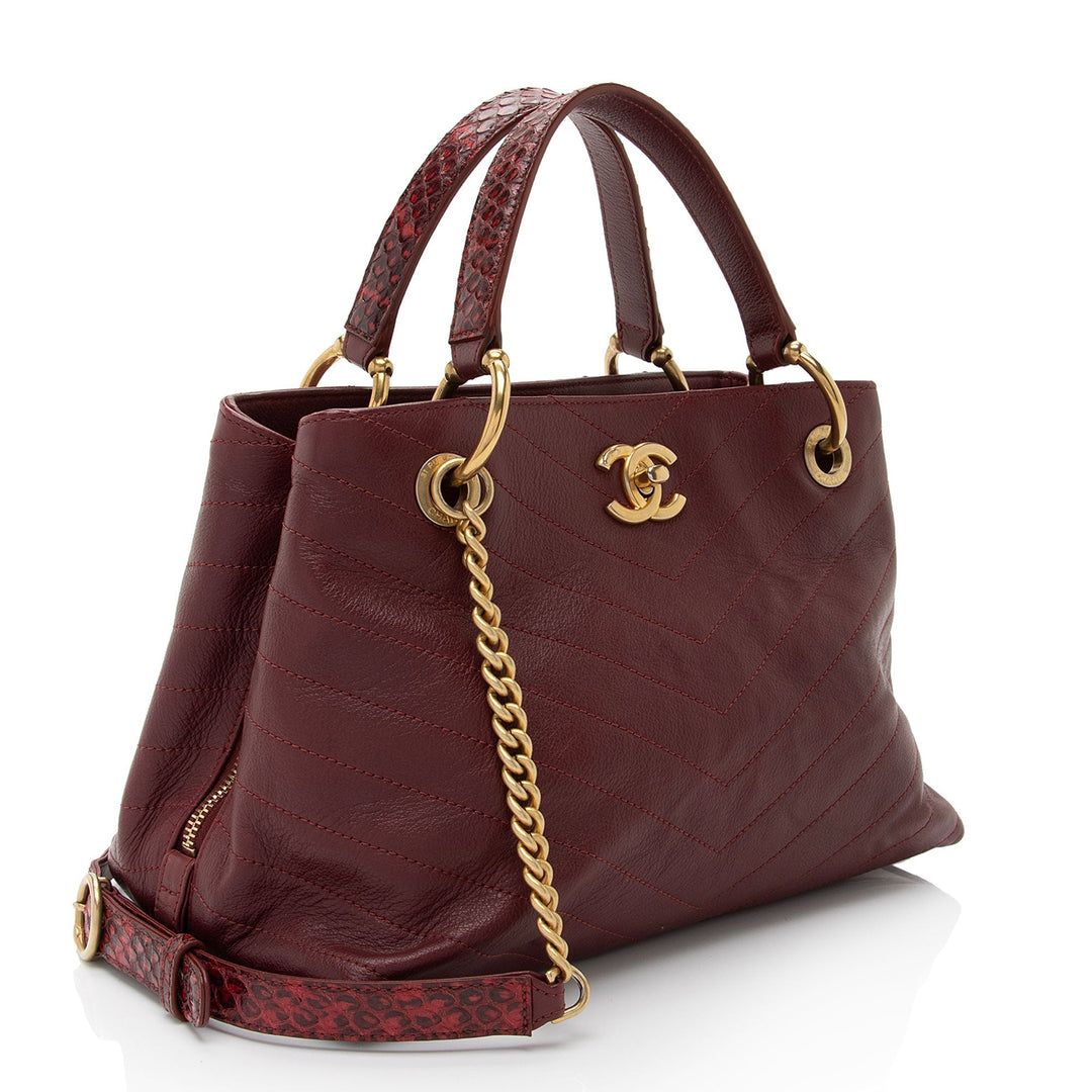 Top Quality Chanel Chevron Calfskin Python Chic Small Shopping Tote (SHF-9e1Tb9)