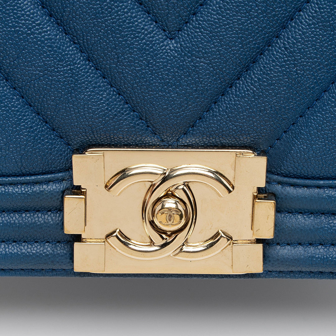 Top Quality Chanel Chevron Caviar Leather Small Boy Bag (SHF-8Ra64e)