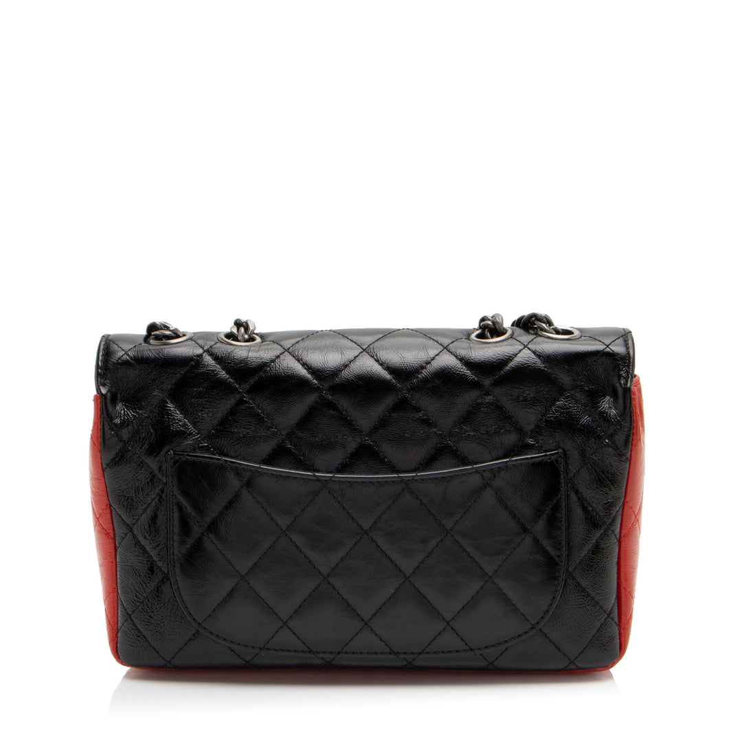 Top Quality Chanel Glazed Calfskin CC Plate Medium Flap Bag (SHF-5bc3aa)