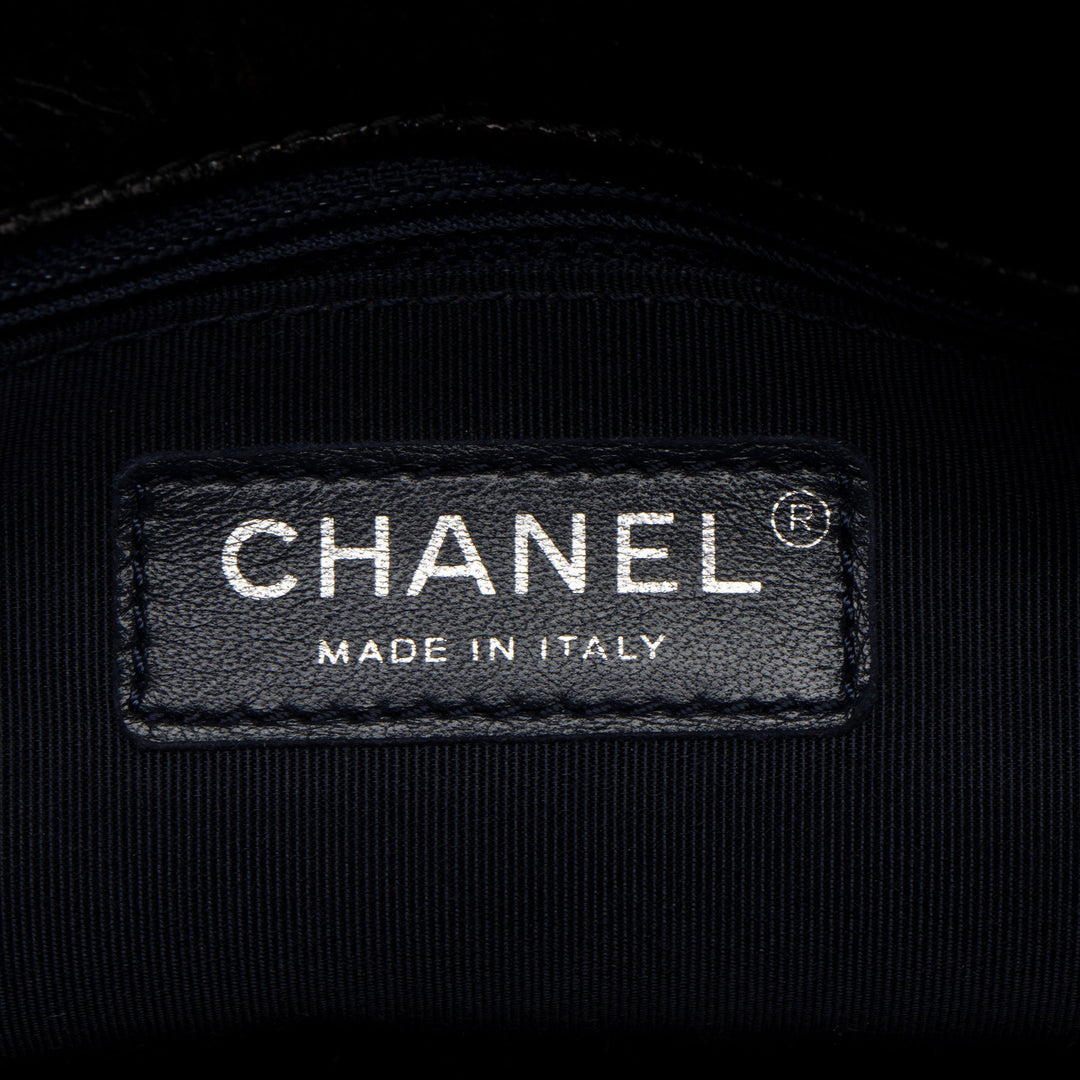 Top Quality Chanel Glazed Calfskin CC Plate Medium Flap Bag (SHF-5bc3aa)