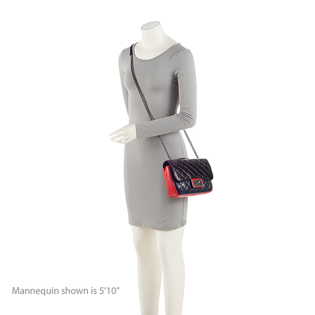 Top Quality Chanel Glazed Calfskin CC Plate Medium Flap Bag (SHF-5bc3aa)