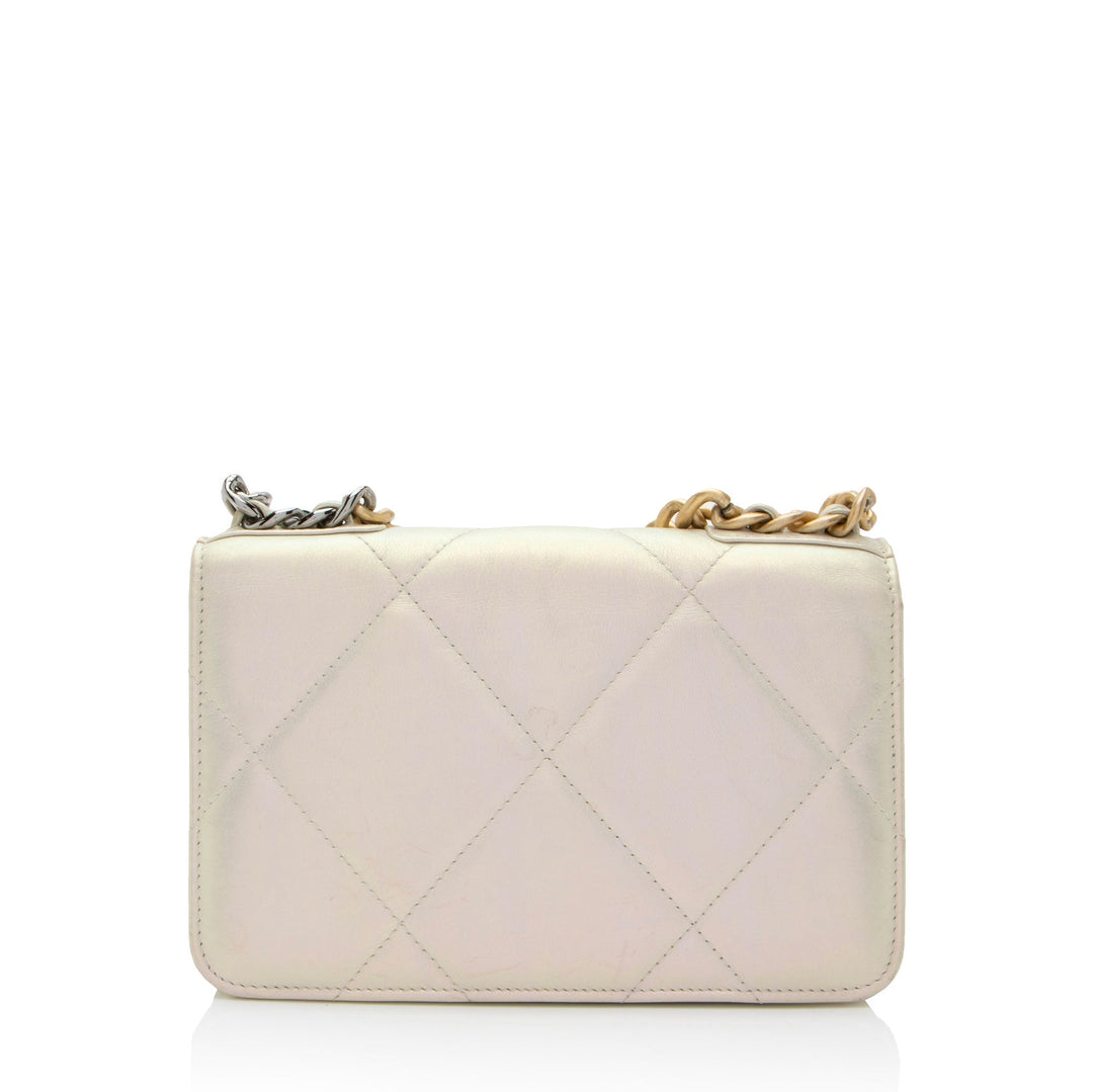 Top Quality Chanel Iridescent Lambskin 19 Wallet on Chain (SHF-Q3iEEa)