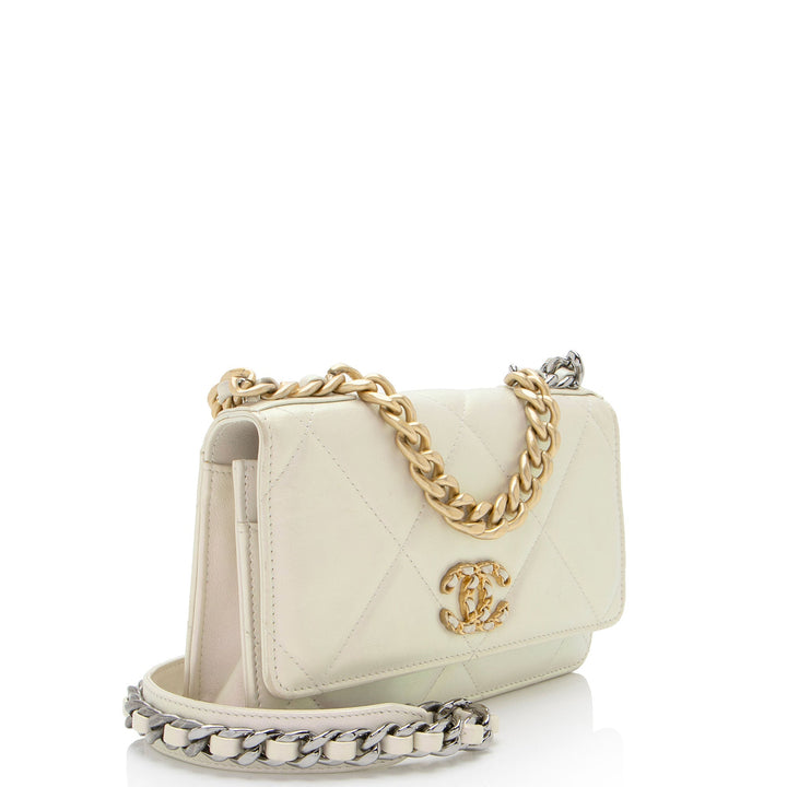 Top Quality Chanel Iridescent Lambskin 19 Wallet on Chain (SHF-Q3iEEa)