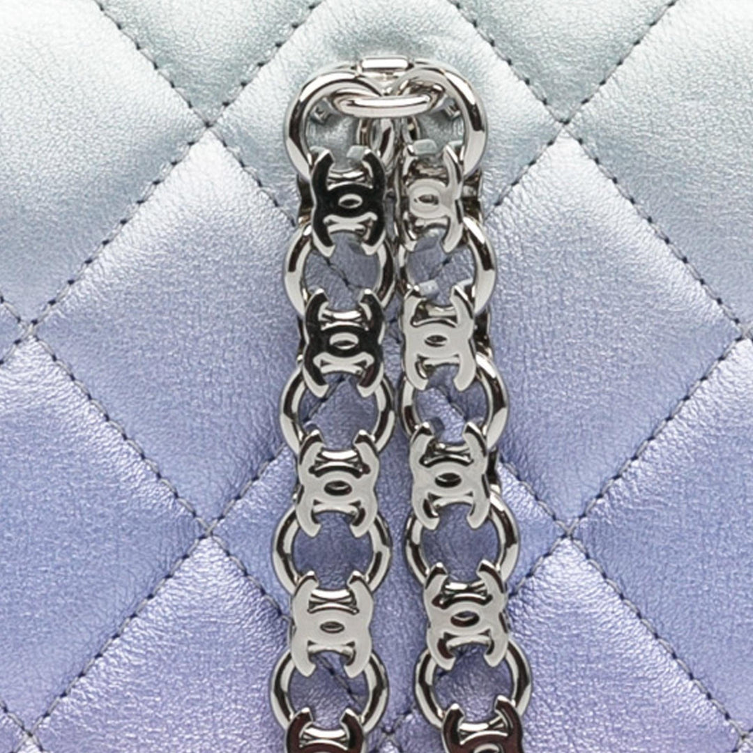 Top Quality Chanel Iridescent Lambskin Wristlet Clutch Bag (SHG-OsxRyI)
