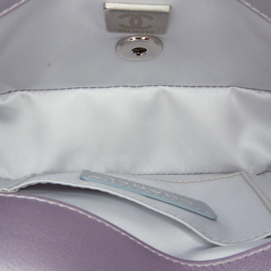 Top Quality Chanel Iridescent Lambskin Wristlet Clutch Bag (SHG-OsxRyI)