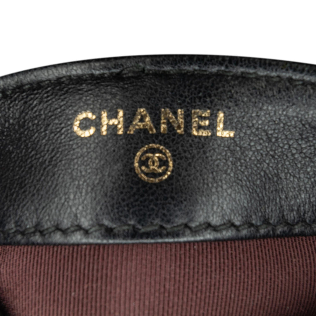 Top Quality Chanel Lambskin Tech Me Out Clutch With Chain (SHG-V9wJ7z)
