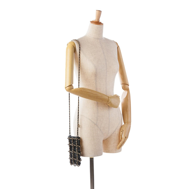 Top Quality Chanel Lambskin Tech Me Out Clutch With Chain (SHG-V9wJ7z)