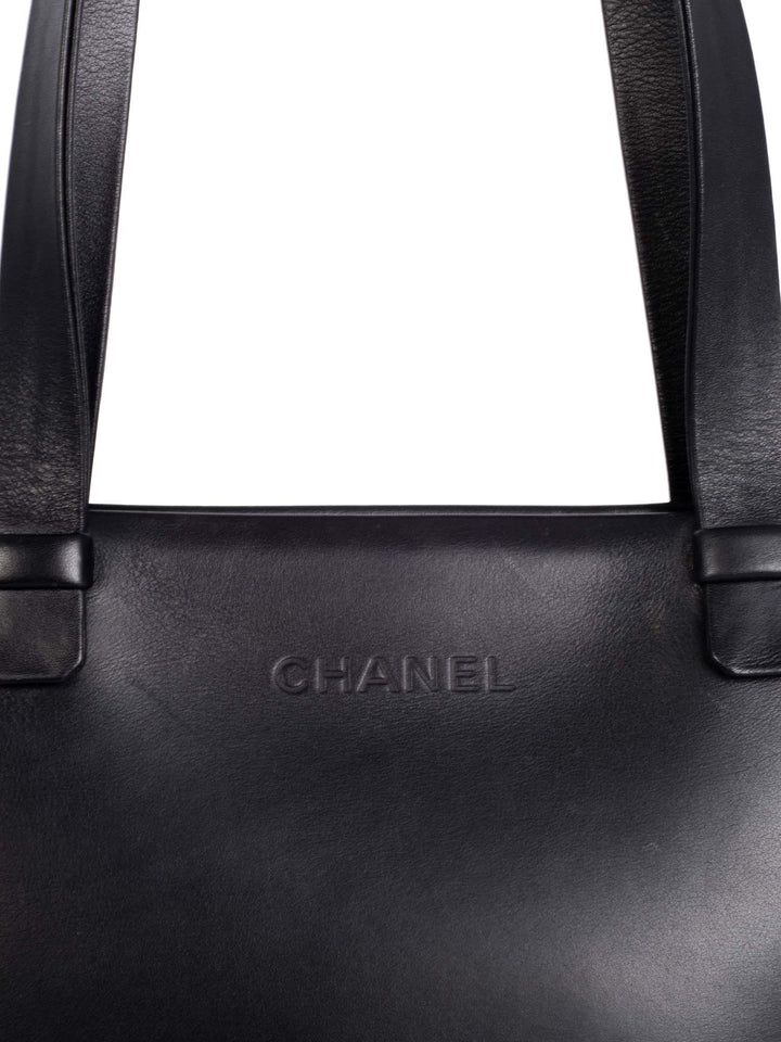 Top Quality Chanel Leather Logo Petite Shopper Bag Black
