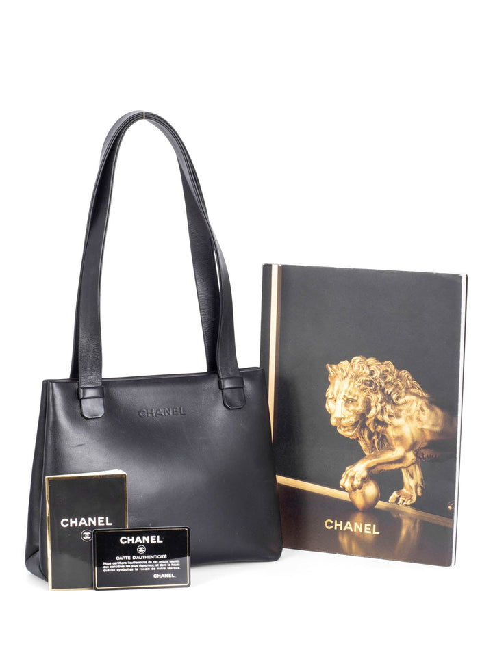 Top Quality Chanel Leather Logo Petite Shopper Bag Black