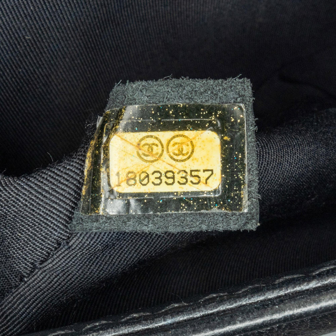 Chanel Medium Bicolor Lambskin Boy Flap (SHG-qI2Oyf)