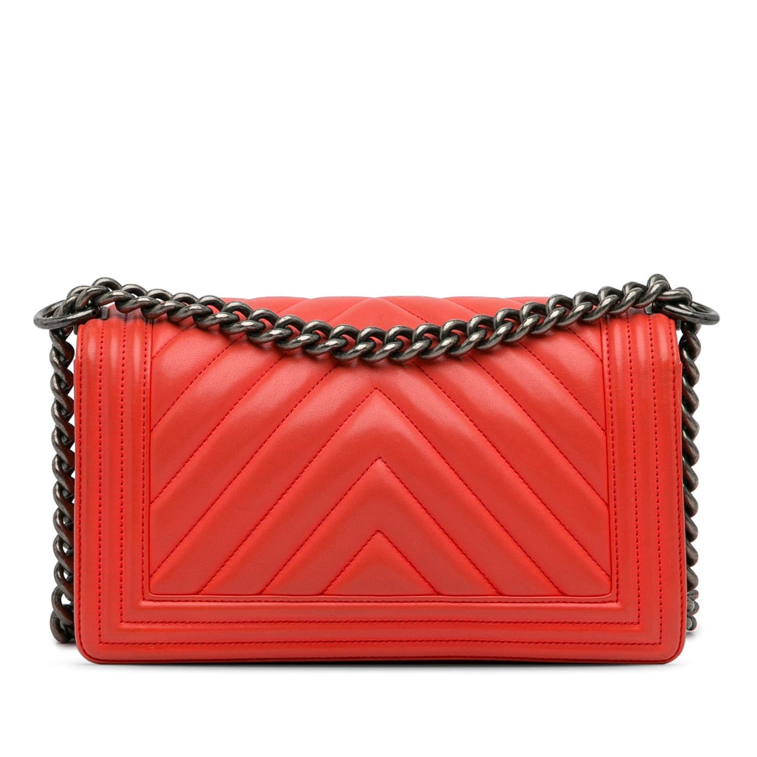 Top Quality Chanel Medium Calfskin Chevron Boy Flap (SHG-EoQdFy)