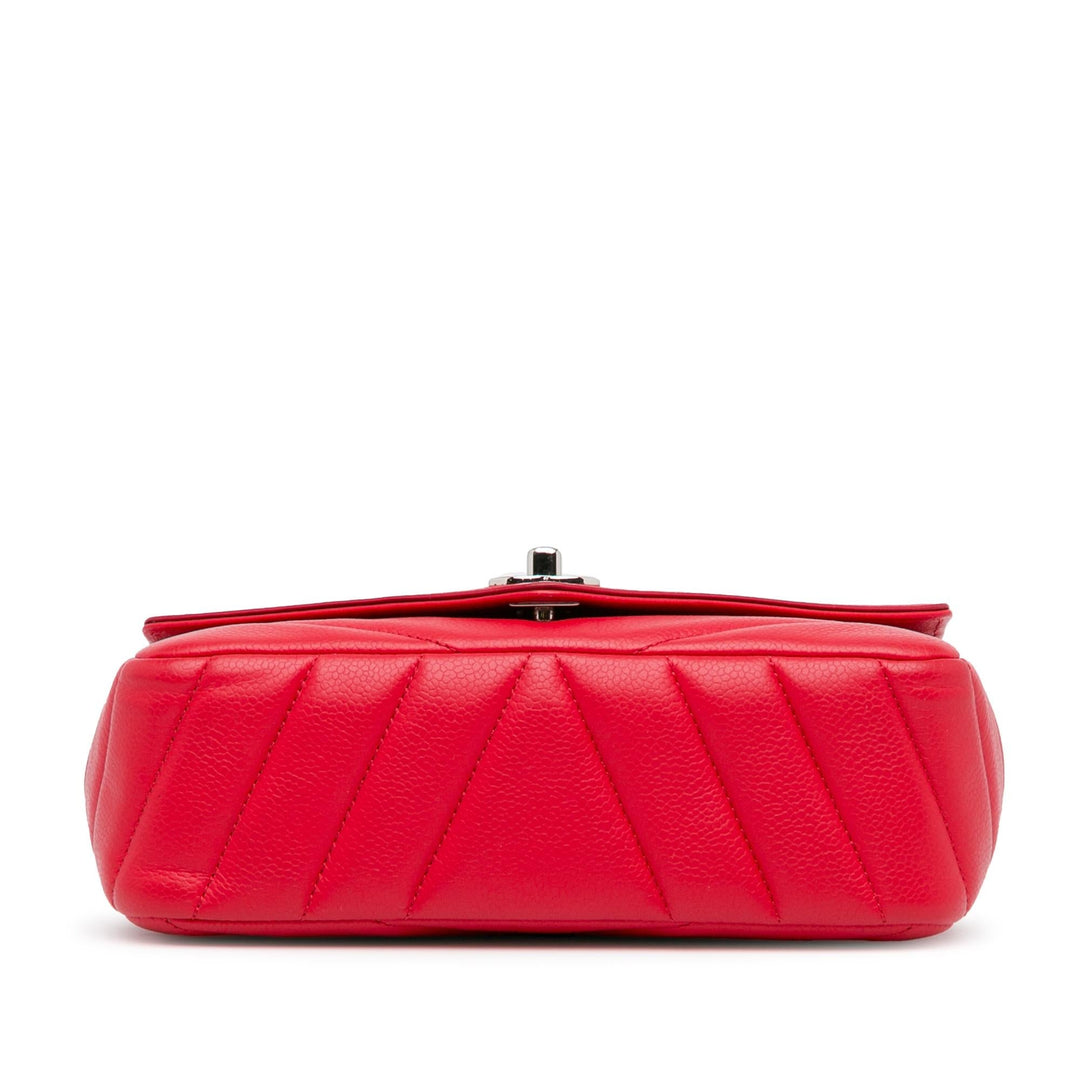 Top Quality Chanel Medium Caviar Chevron Data Center Envelope Flap (SHG-mBlAJB)