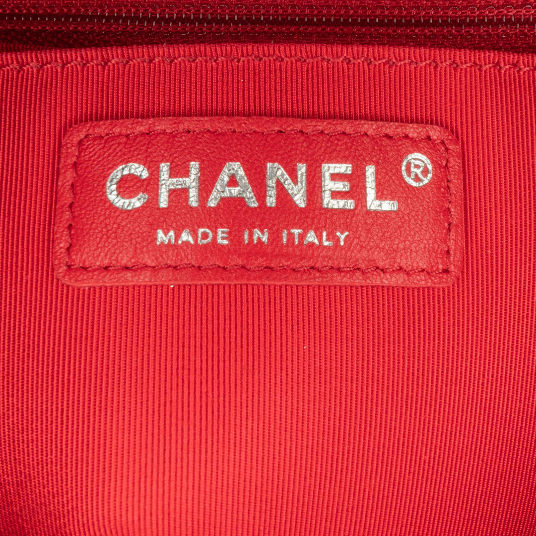 Top Quality Chanel Medium Caviar Chevron Data Center Envelope Flap (SHG-mBlAJB)