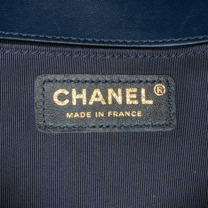 Top Quality Chanel Medium Lambskin Boy Flap (SHG-ocopwr)
