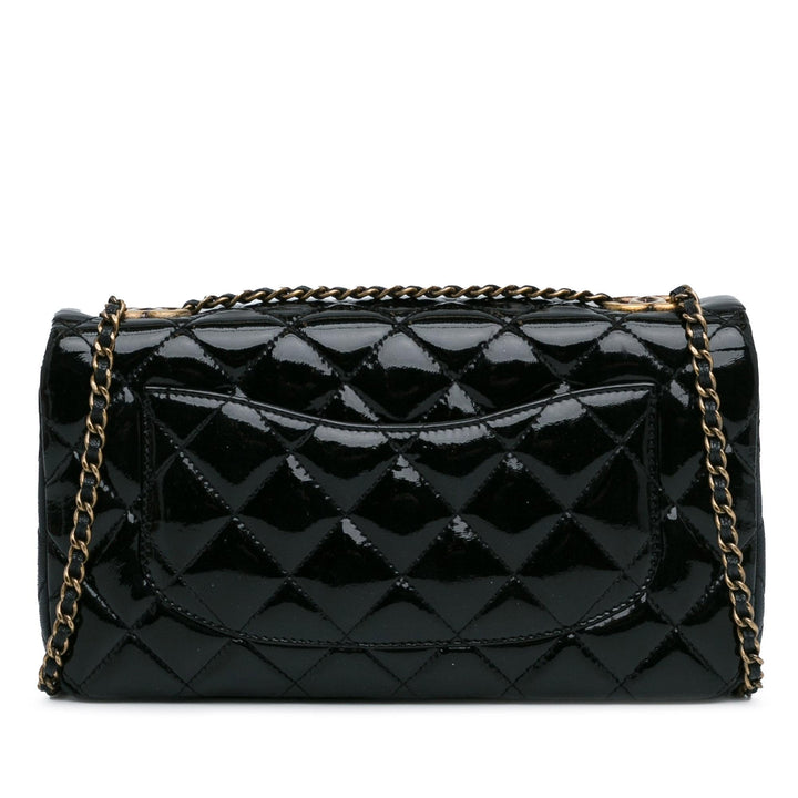 Top Quality Chanel Medium Patent Goatskin CC Eyelet Flap (SHG-Et4xHu)