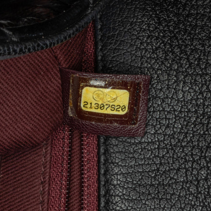 Top Quality Chanel Medium Patent Goatskin CC Eyelet Flap (SHG-Et4xHu)