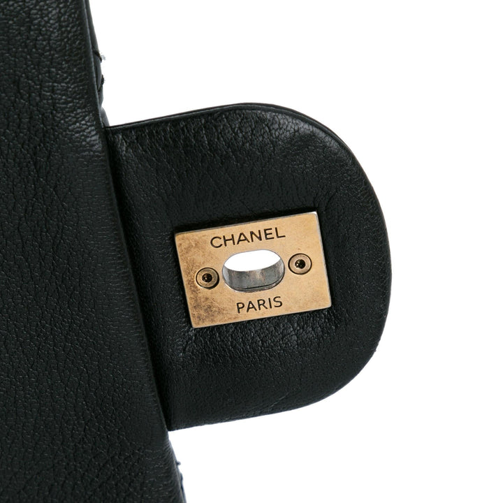 Top Quality Chanel Medium Patent Goatskin CC Eyelet Flap (SHG-7lc5oU)
