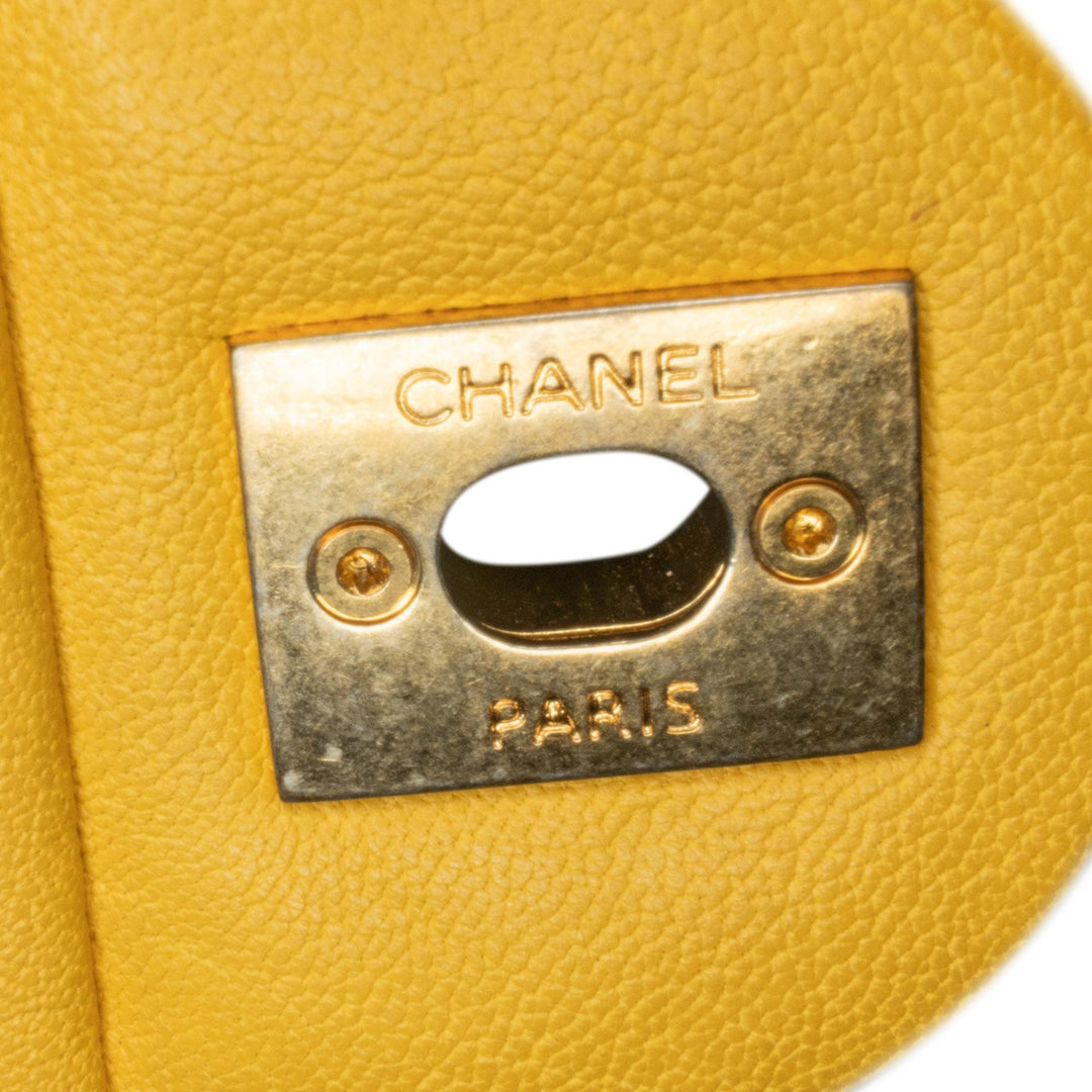Top Quality Chanel Medium Wrinkled Calfskin Chevron Medallion Charm Surpique Flap (SHG-lFqOe2)