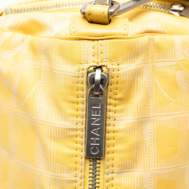 Top Quality Chanel New Travel Line Barrel Crossbody (SHG-9U6Wqx)