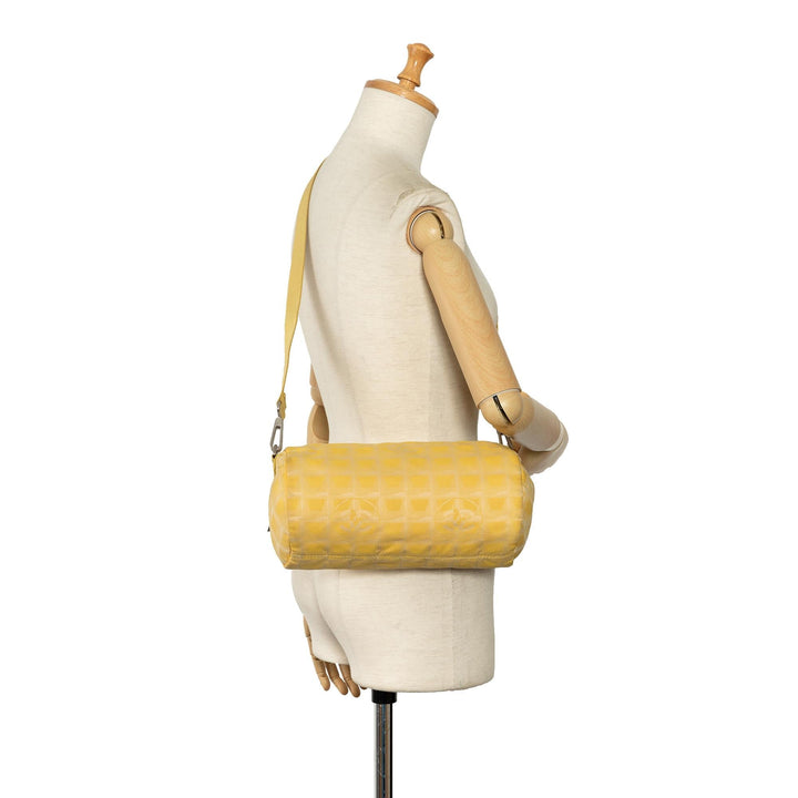 Top Quality Chanel New Travel Line Barrel Crossbody (SHG-9U6Wqx)