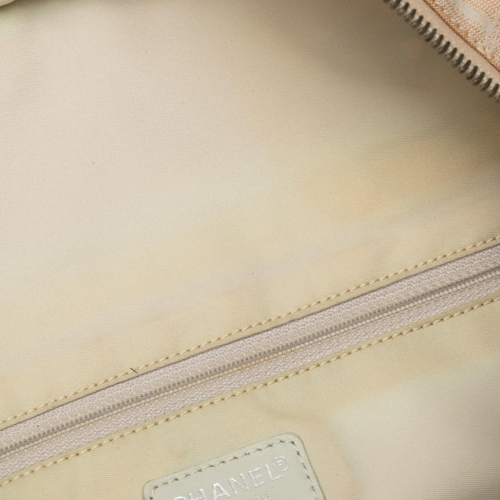 Top Quality Chanel New Travel Line Tote (SHG-3Rzzab)