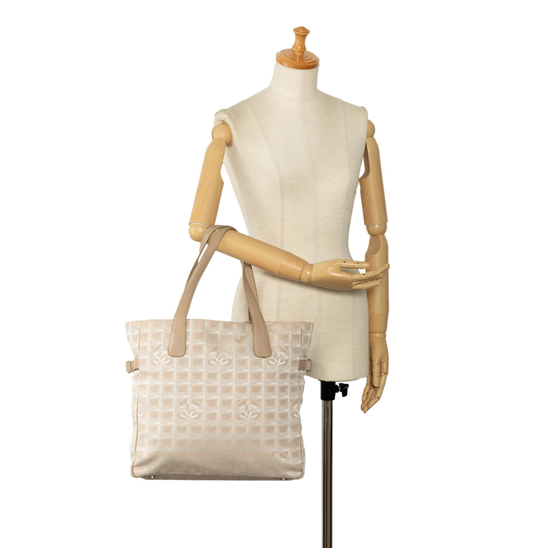 Top Quality Chanel New Travel Line Tote (SHG-3Rzzab)