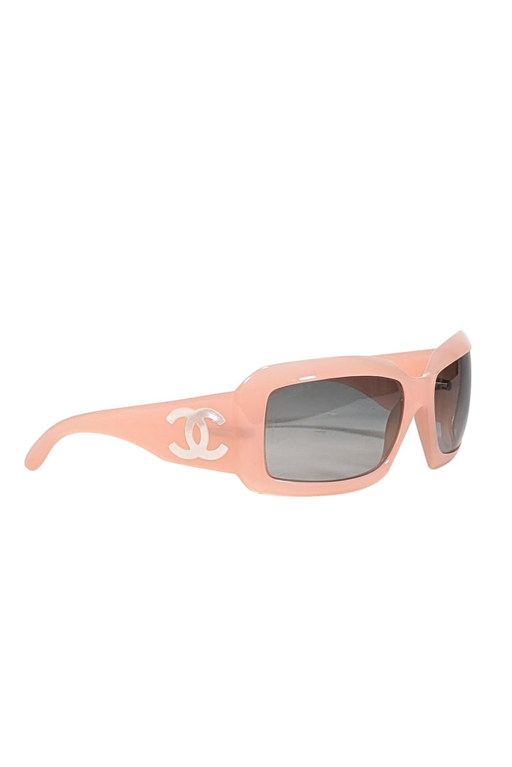 Top Quality Chanel - Pink Acrylic Frame w/ White Logo Side Detail Sunglasses
