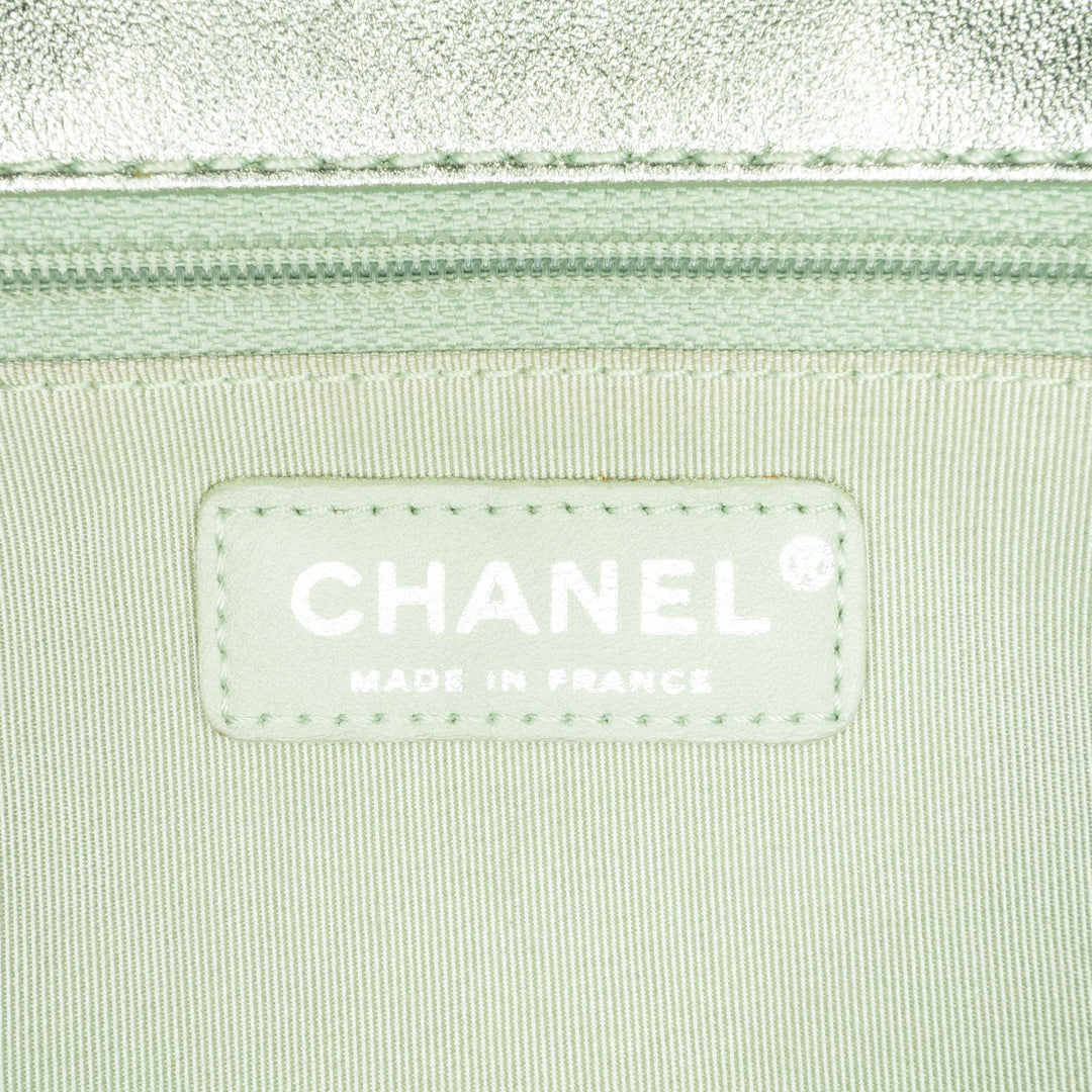Top Quality Chanel Reissue 2.55 Metallic Calfskin Roll Clutch (SHG-e9cHyV)