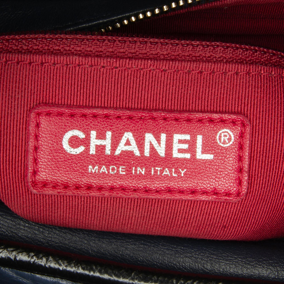 Top Quality Chanel Small Bicolor Aged Calfskin Gabrielle Crossbody (SHG-pV2C0E)
