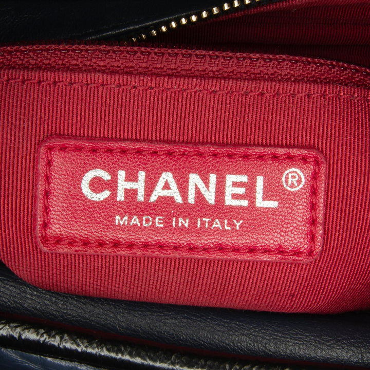 Top Quality Chanel Small Bicolor Aged Calfskin Gabrielle Crossbody (SHG-pV2C0E)