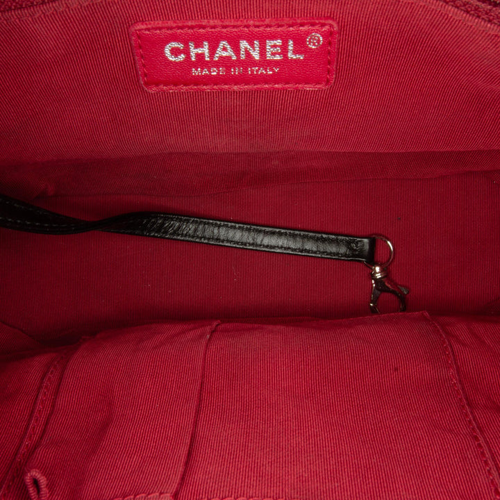 Top Quality Chanel Small Bicolor Aged Calfskin Gabrielle Crossbody (SHG-pV2C0E)