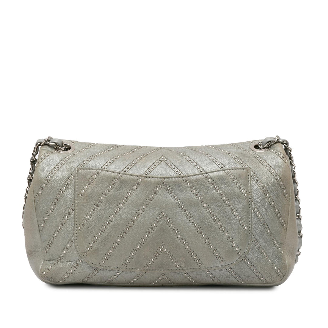 Top Quality Chanel Small Chevron Calfskin Stud Wars Flap (SHG-l15TVk)