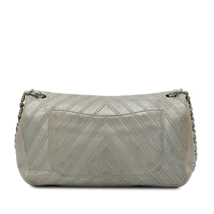 Top Quality Chanel Small Chevron Calfskin Stud Wars Flap (SHG-l15TVk)