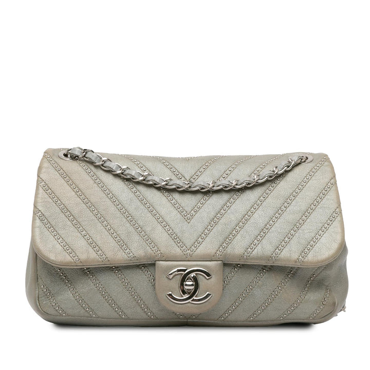 Top Quality Chanel Small Chevron Calfskin Stud Wars Flap (SHG-l15TVk)
