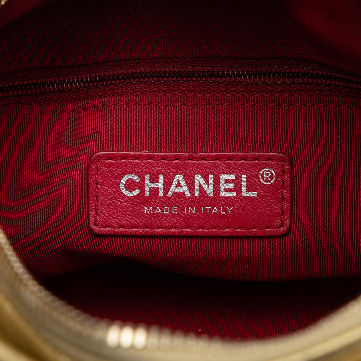 Top Quality Chanel Small Metallic Lambskin Gabrielle Crossbody (SHG-XYucts)