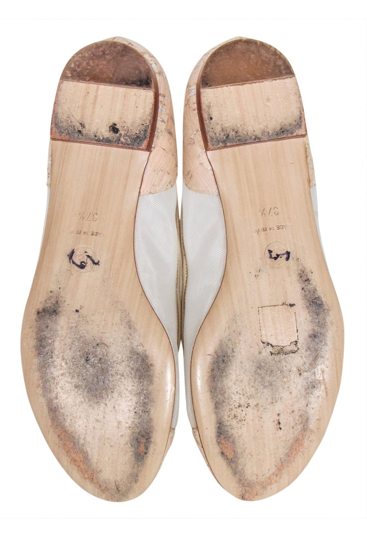 Top Quality Chanel - Tan & Cream Mesh Flats w/ Cork Heel & Toe Sz 7.5