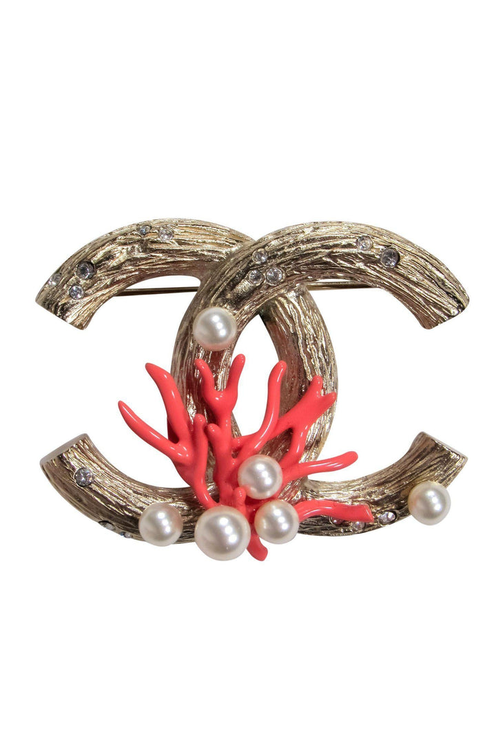 Top Quality Chanel - Textured Gold "CC" Logo Brooch w/ Coral & Pearl Design