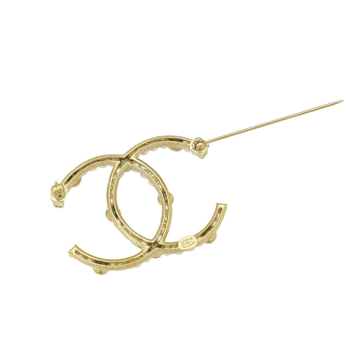 Chanel White CC Pearl Crystal Brooch
