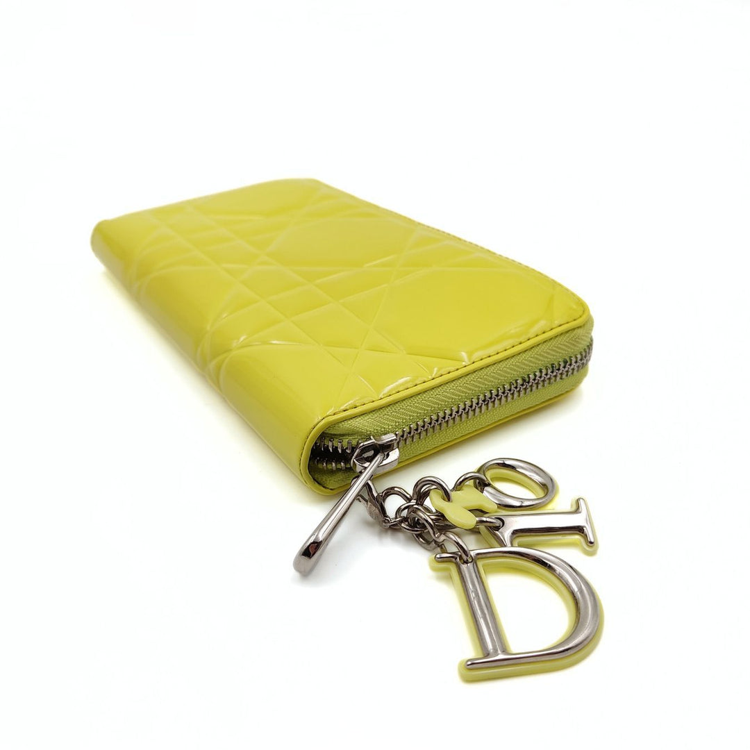Top quality Dior Christian Lady wallet in yellow patent leather