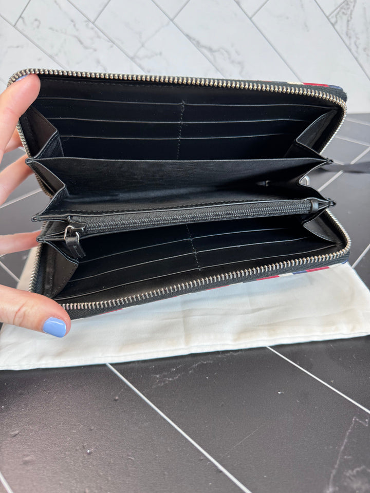 Gucci Canvas Courier Zippy Wallet