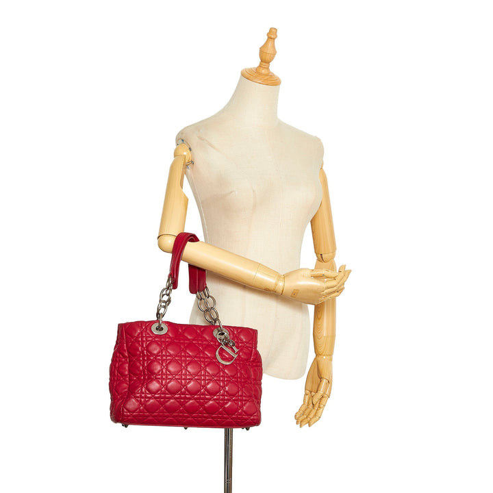 Top quality Dior Lady Top quality Dior Soft Shopper Small Red Cannage Quilted Leather