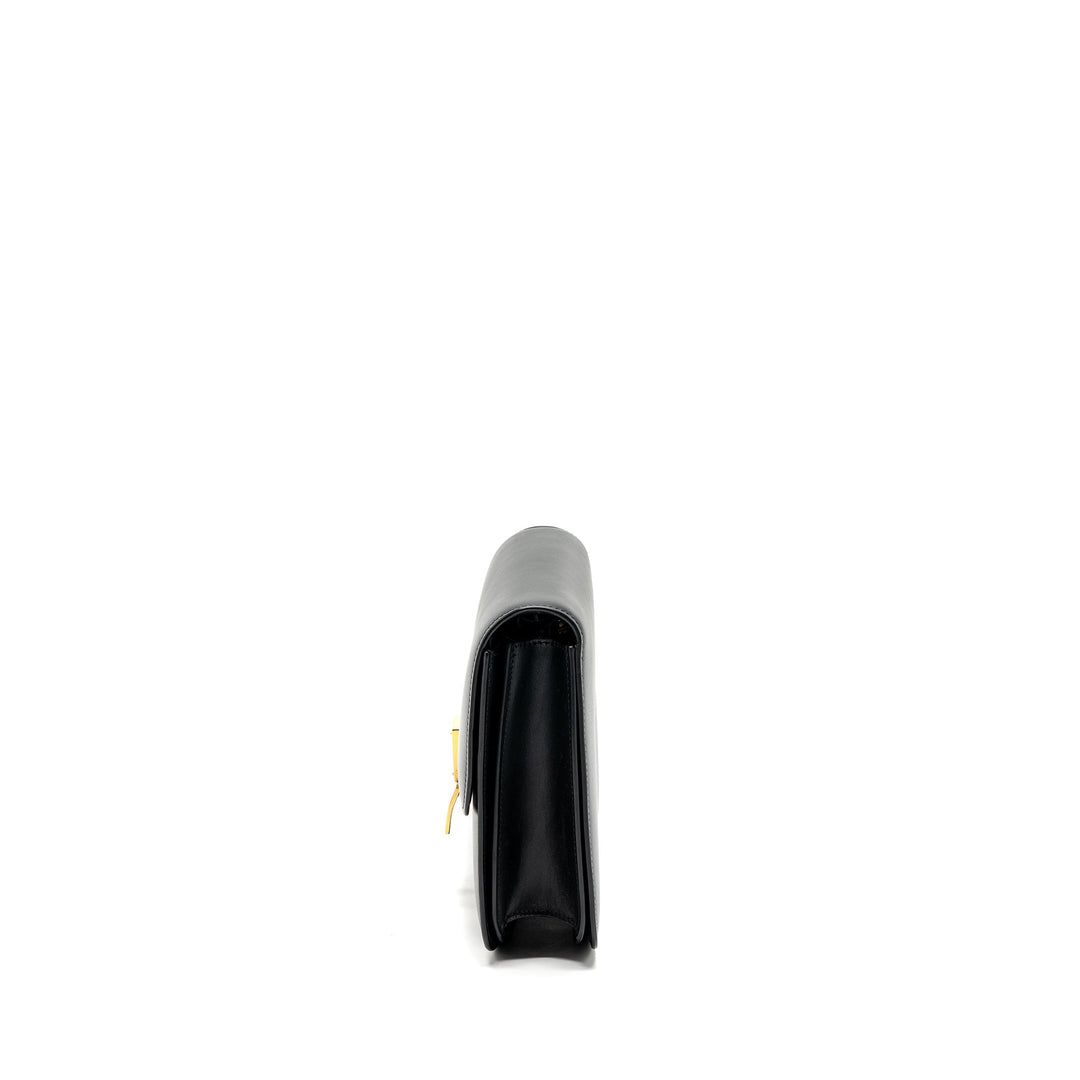 Celine medium classic box bag calfskin black