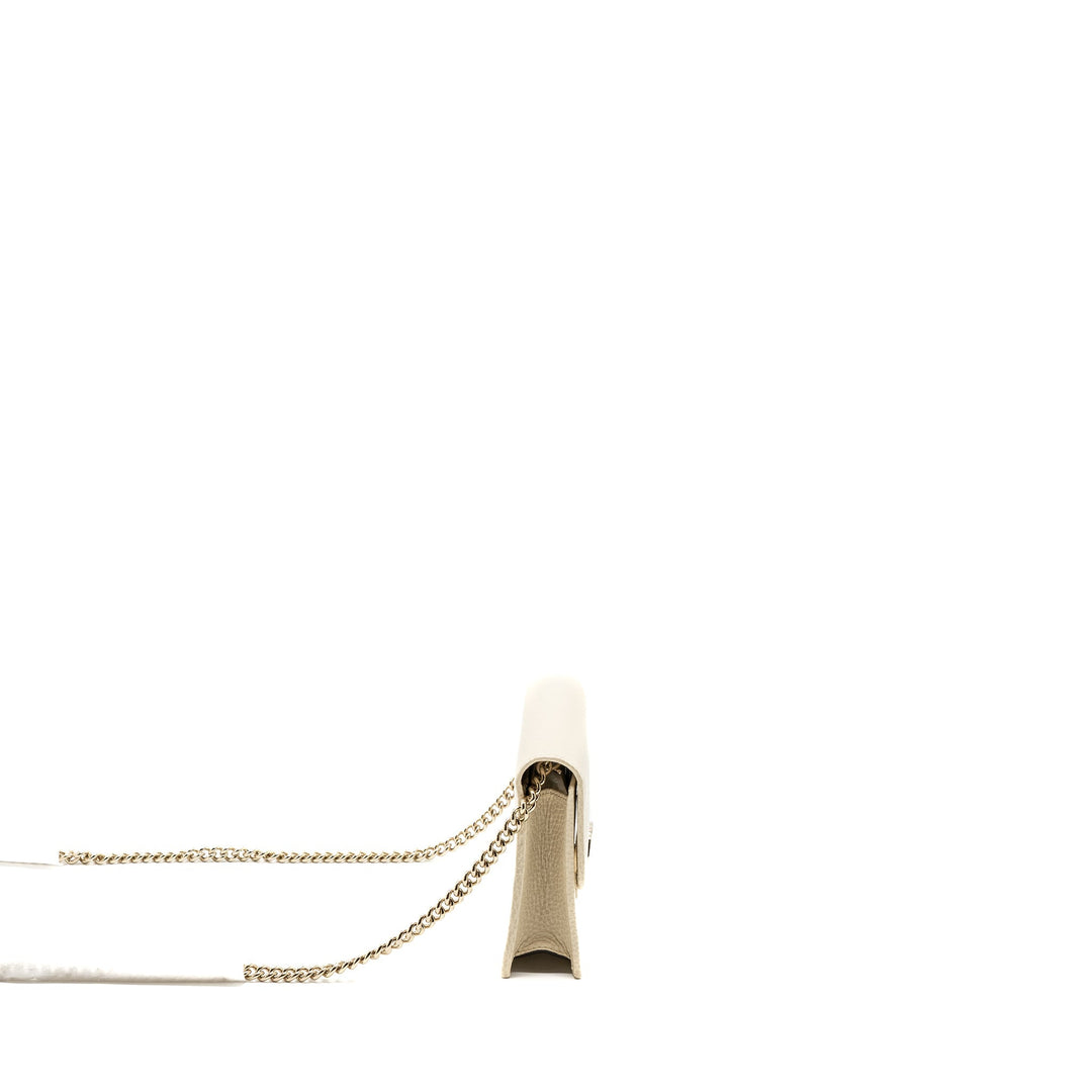 Gucci Interlocking G Crossbody Chain Bag Wallet leather White